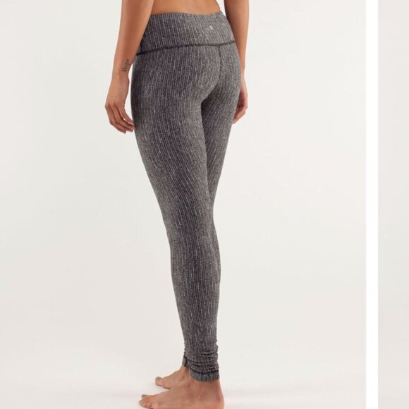 Lululemon Wunder Under Pant Coco Pique Black size 4 - Picture 1 of 6